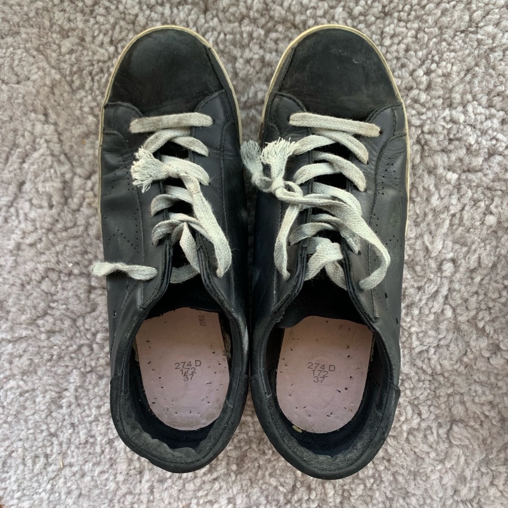 Golden goose black sneakers size 37 (7)
